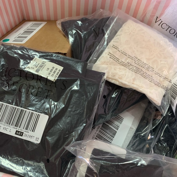 VICTORIA'S SECRET & PINK MYSTERY BOX $500 VALUE - Picture 9 of 9